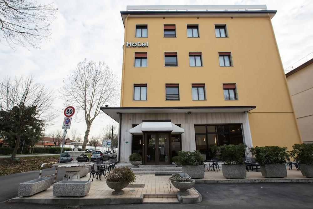 Ariston 3* Mestre