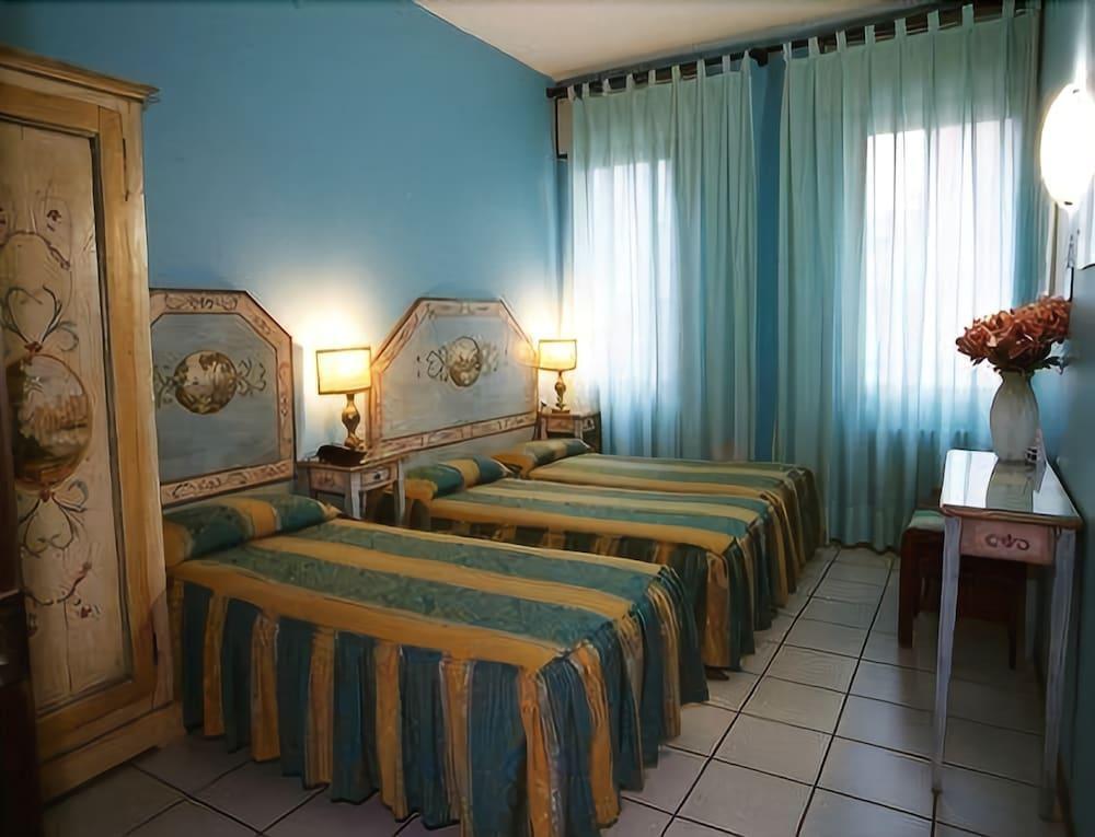 Hotel Ariston